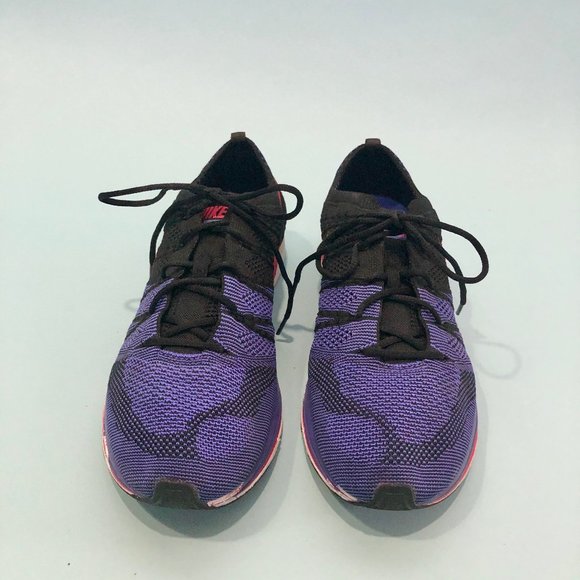 nike flyknit trainer siren red